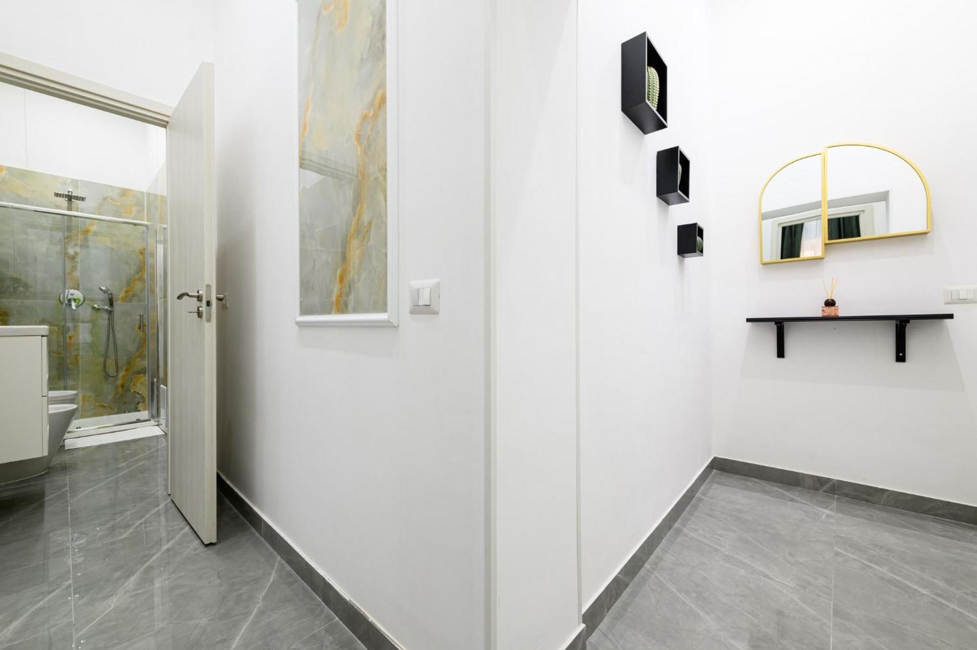Giordano Suite Center ナポリ エクステリア 写真