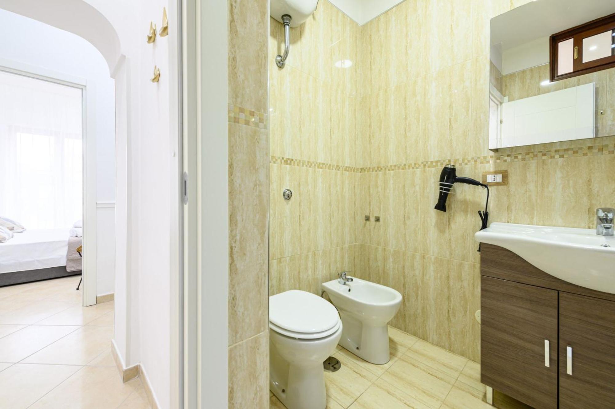 Giordano Suite Center ナポリ エクステリア 写真